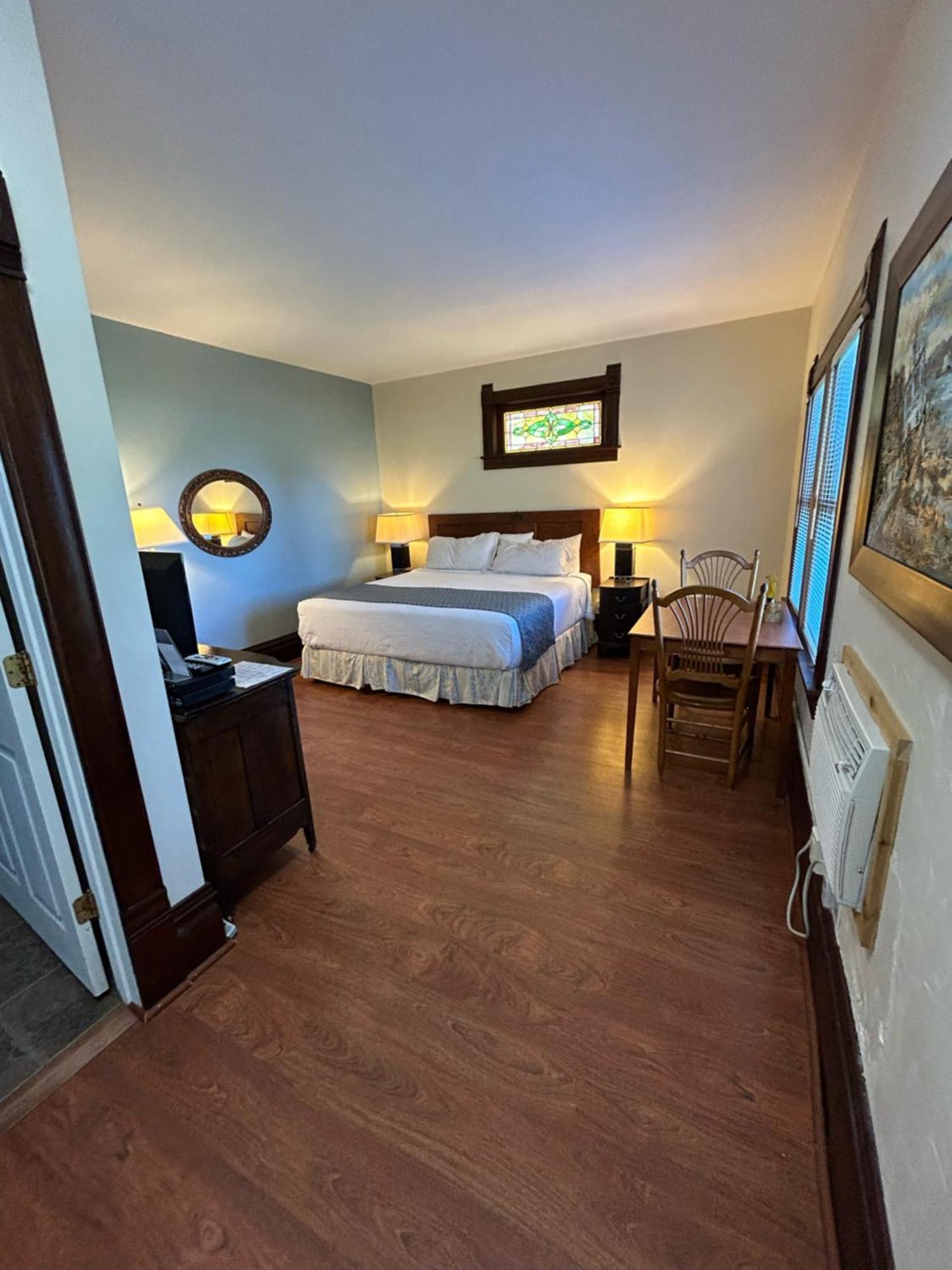 Harbor Light Inn Gills Rock المظهر الخارجي الصورة