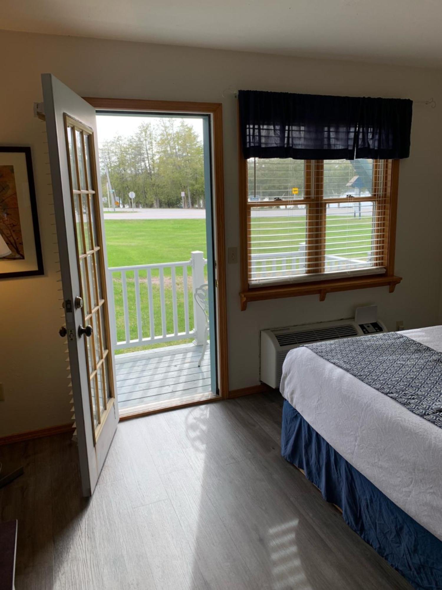 Harbor Light Inn Gills Rock المظهر الخارجي الصورة