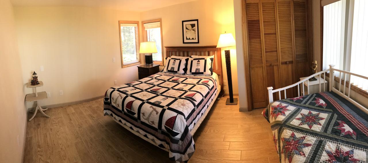 Harbor Light Inn Gills Rock المظهر الخارجي الصورة