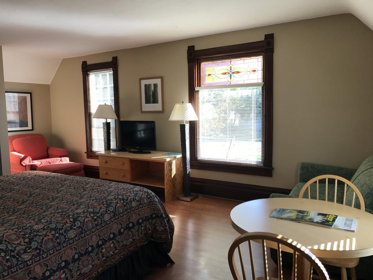 Harbor Light Inn Gills Rock المظهر الخارجي الصورة
